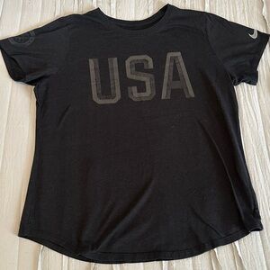 The Nike Tee USA T-Shirt | Size XL